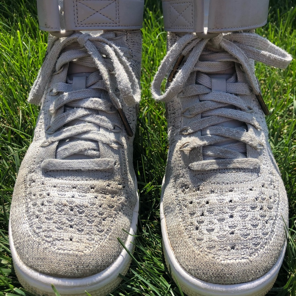 Nike Flyknit Airforce 1 High Cut - Picture 3 of 7